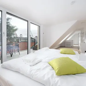  Apartment Next To Schoenbrunnpalace Close To Public Transport - Myschoenbrunn